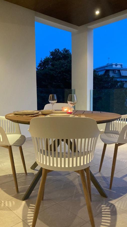 Bright Luxury Apt. Волос Екстер'єр фото