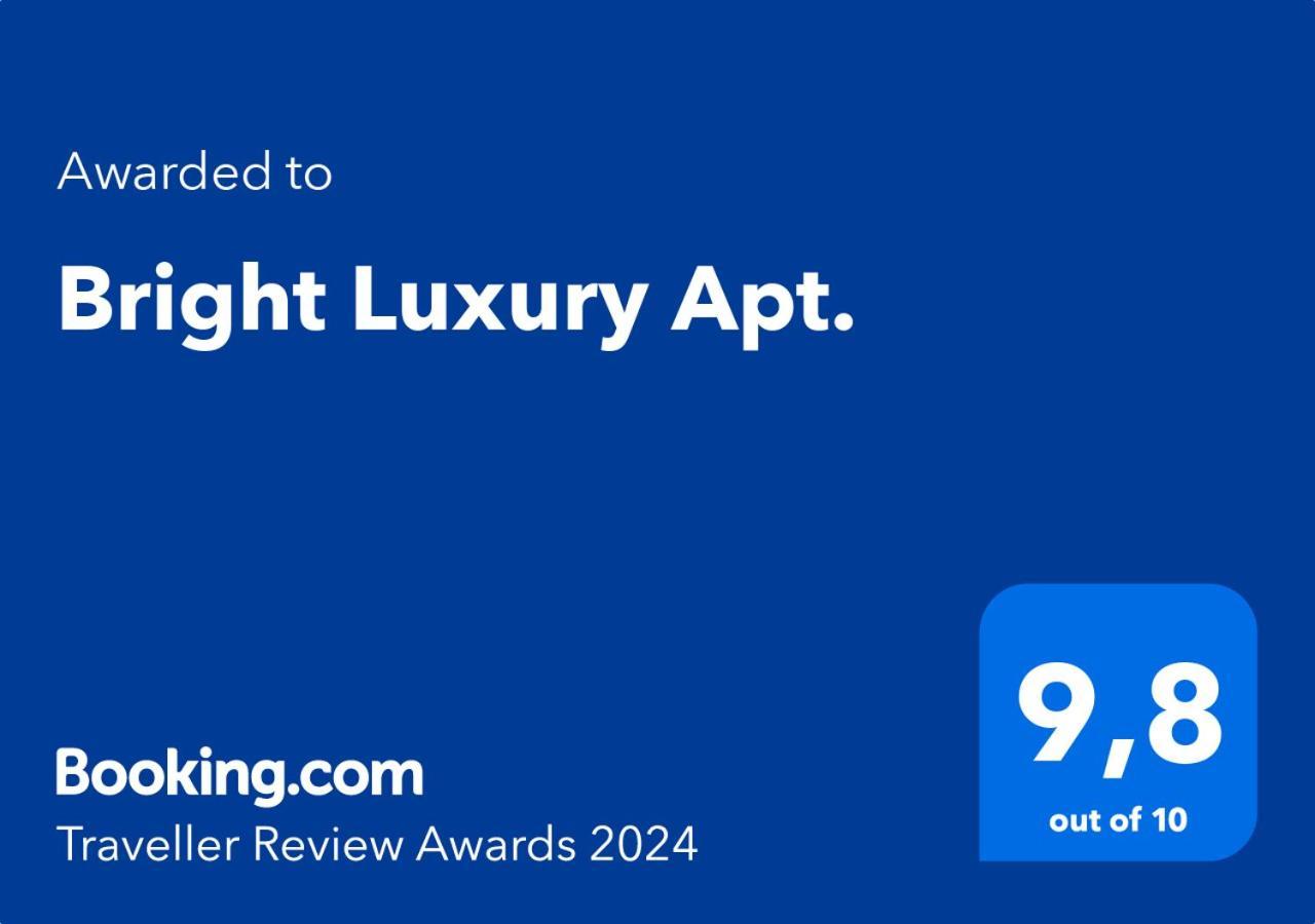 Bright Luxury Apt. Волос Екстер'єр фото